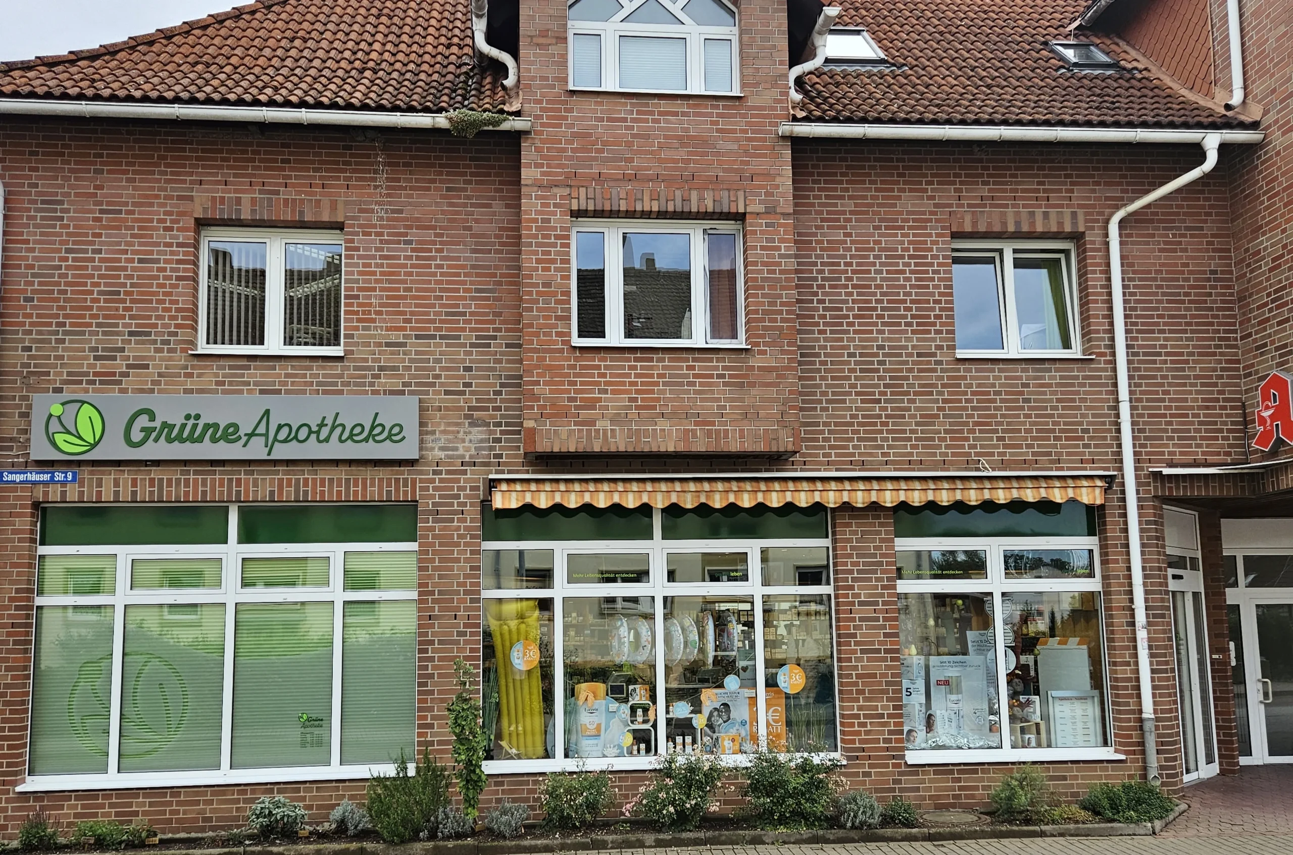Apotheke außen